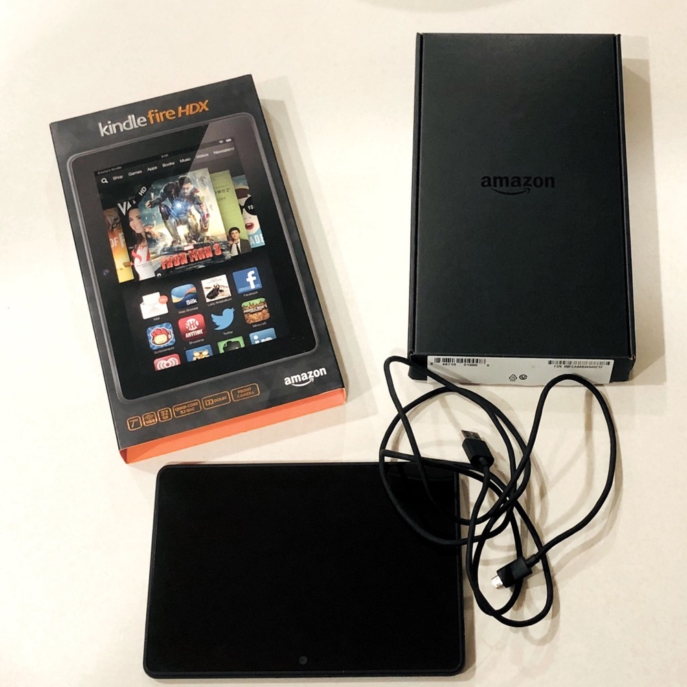 ❌ SOLD ❌ Amazon Kindle Fire HDX 32 GB Tablet w/Box